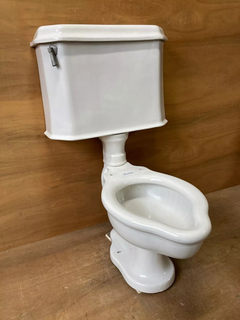 Antique Ceramic White Toilet Elongated Pear Bowl Wall Tank Standard 339-24E